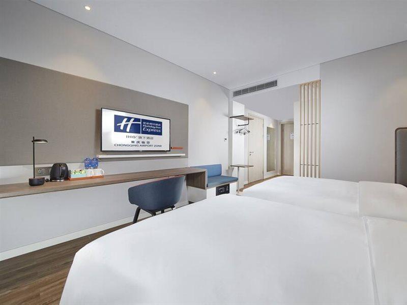 Holiday Inn Express Chongqing Airport Zone By Ihg Экстерьер фото