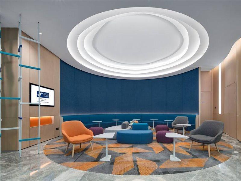 Holiday Inn Express Chongqing Airport Zone By Ihg Экстерьер фото