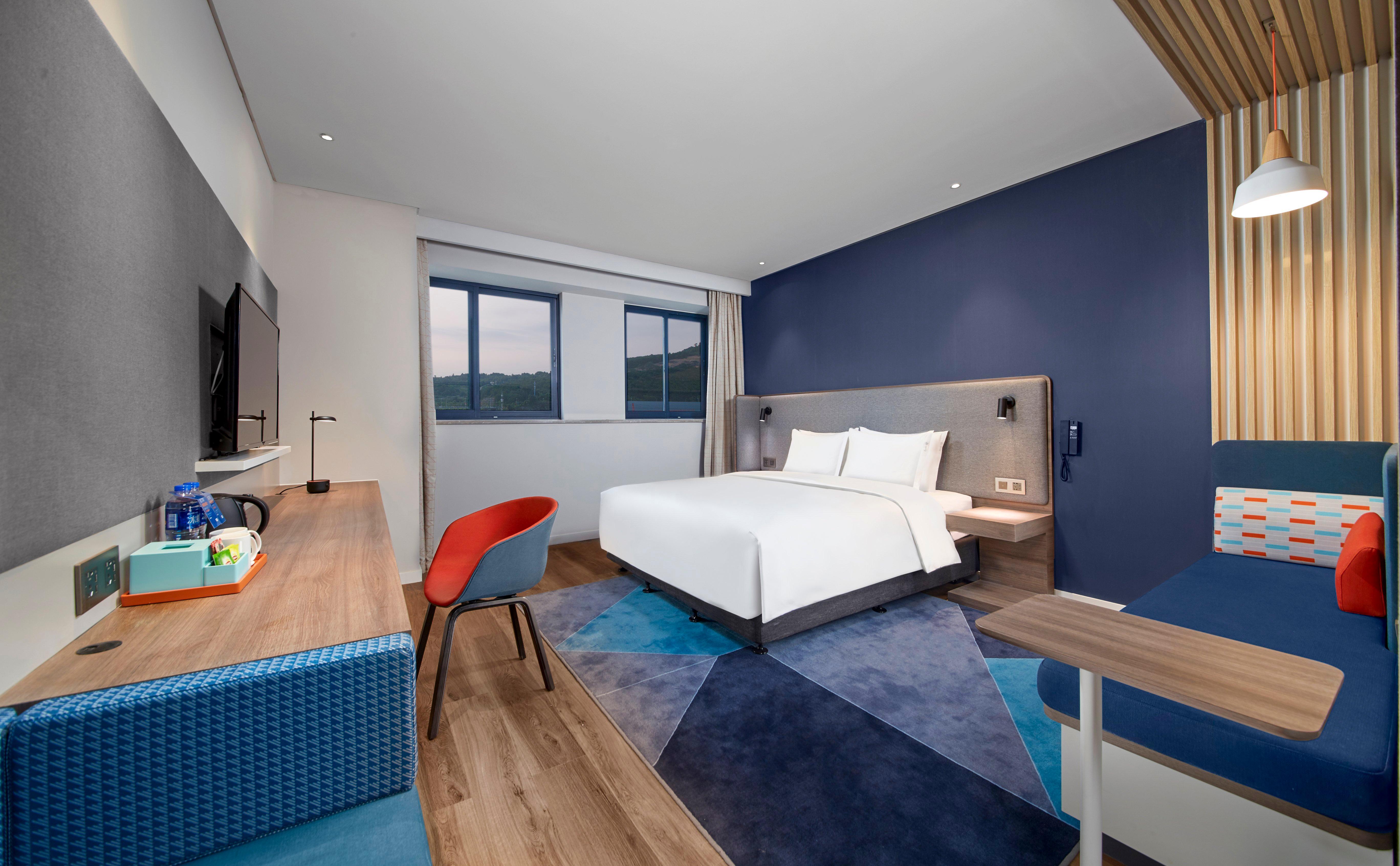 Holiday Inn Express Chongqing Airport Zone By Ihg Экстерьер фото