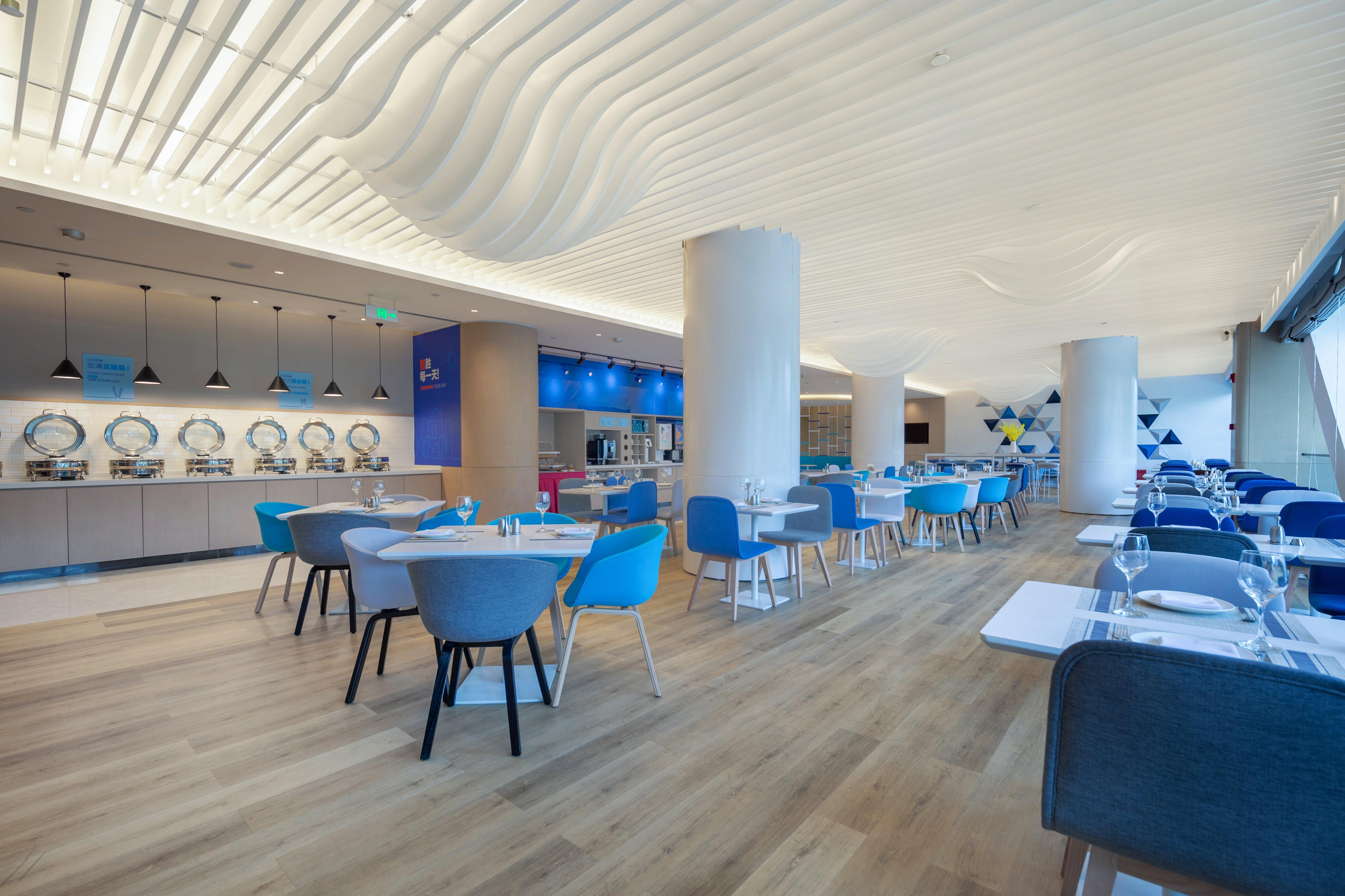 Holiday Inn Express Chongqing Airport Zone By Ihg Экстерьер фото
